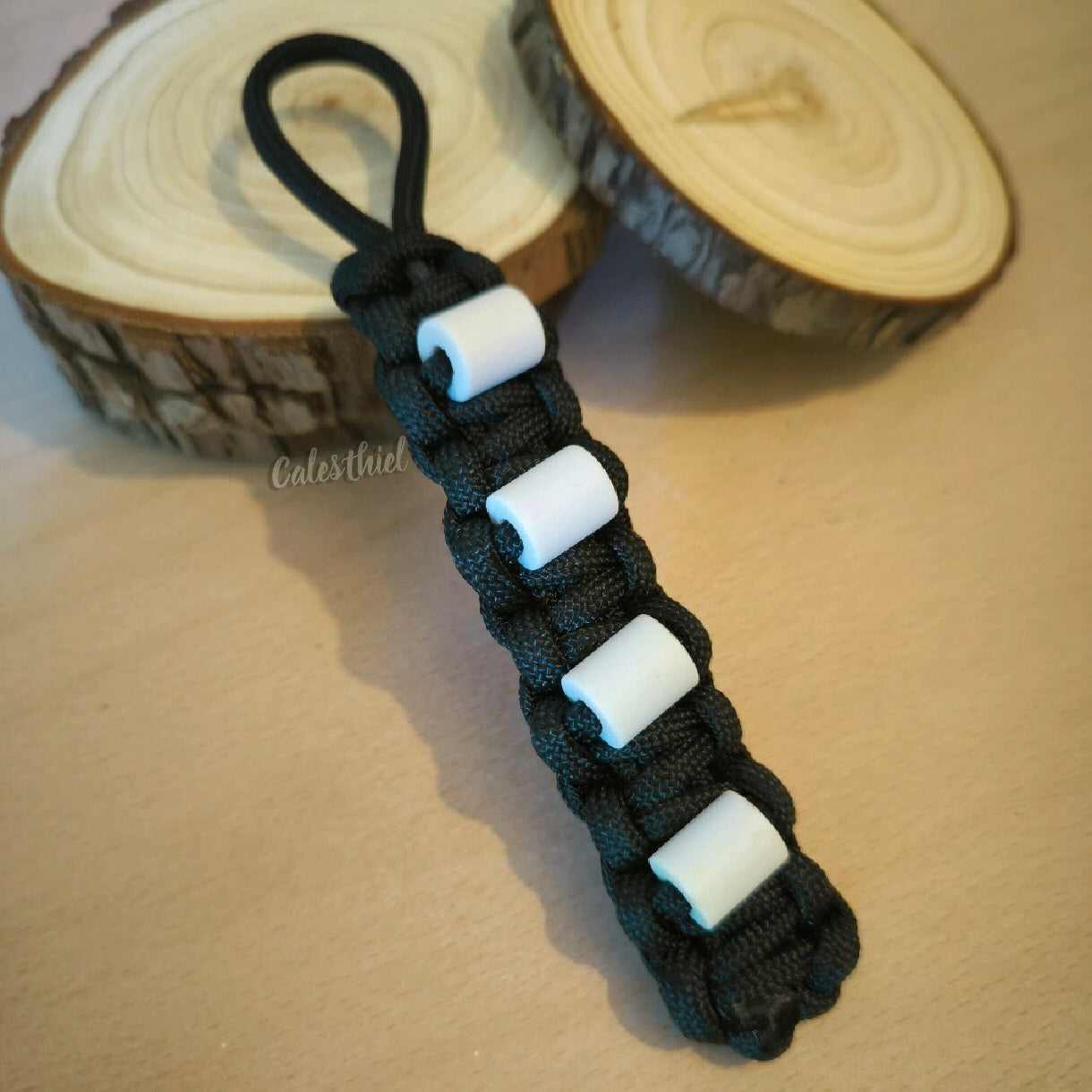 Charm Anti-tiques